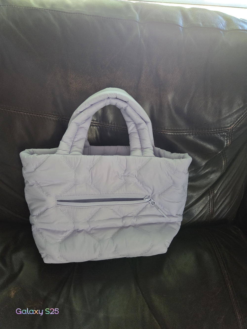 Lululemon quilty pleasures mini tote serene blue - Picture 2 of 5